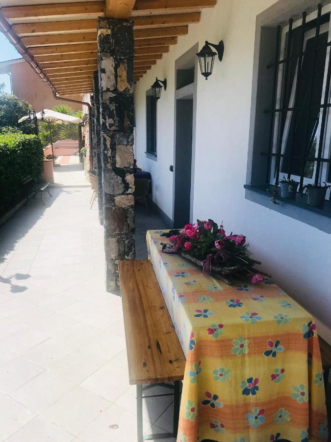 Villa Teresa 카사르자리구레 외부 사진